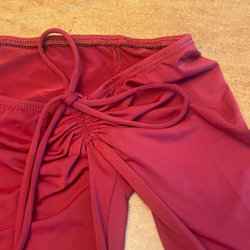 Princess Polly Wine Red Off-Shoulder Crop Top - Picture 3 of 6
